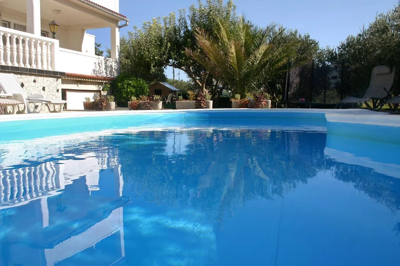Seaside Apartments With A Swimming Pool Barbat, Rab - 4951 Barbat na Rabu
