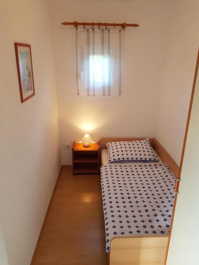 Seaside Apartments With A Swimming Pool Barbat, Rab - 4951 Barbat na Rabu