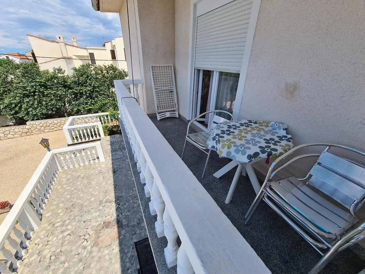 Seaside Apartments With A Swimming Pool Barbat, Rab - 4951 Barbat na Rabu 0*,