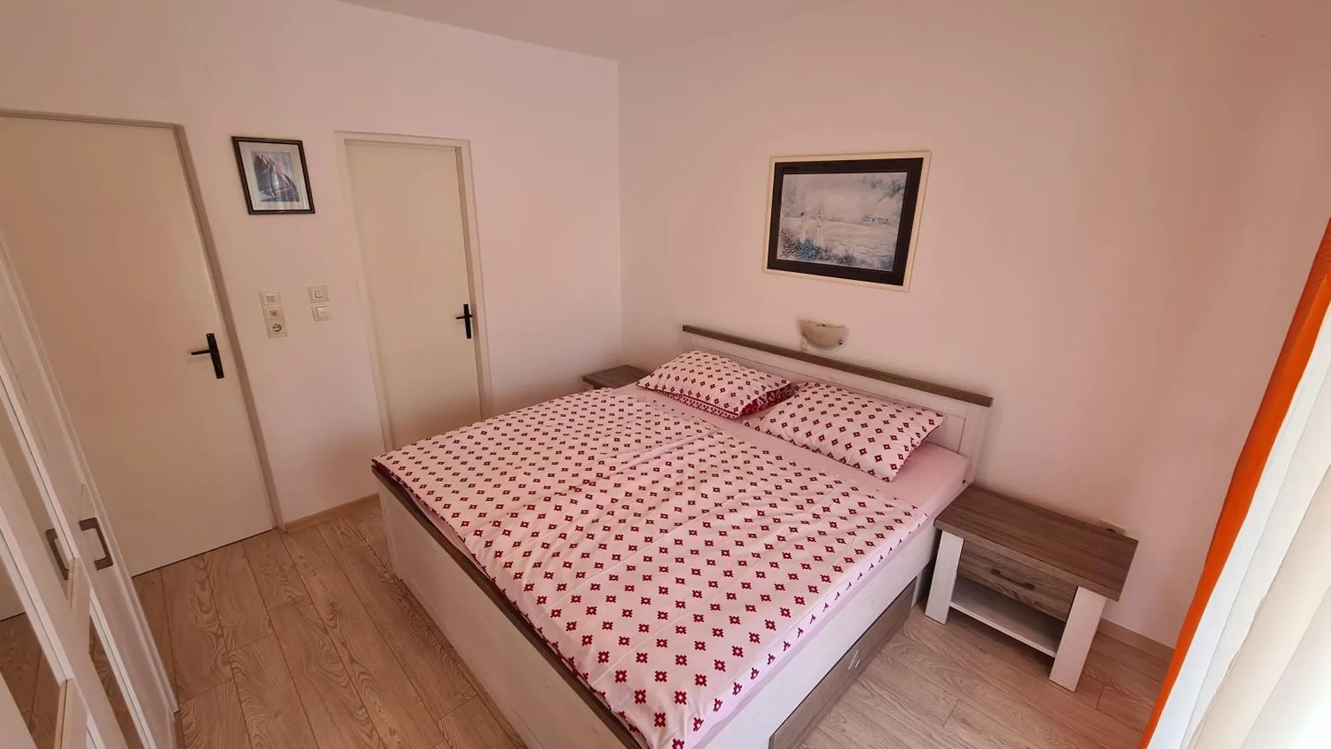 Seaside Apartments With A Swimming Pool Barbat, Rab - 4951 Barbat na Rabu